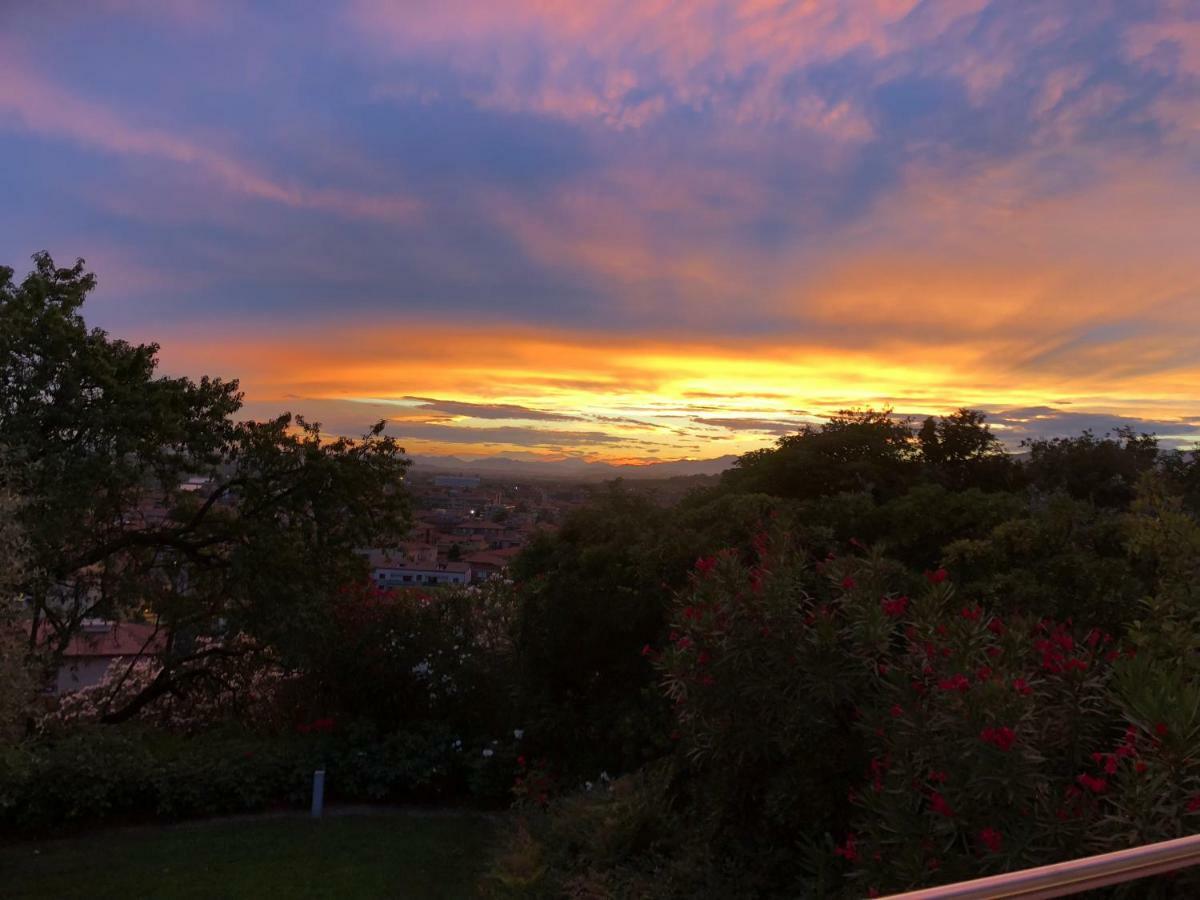 Villa Il Bacio Del Sole فيرونا المظهر الخارجي الصورة